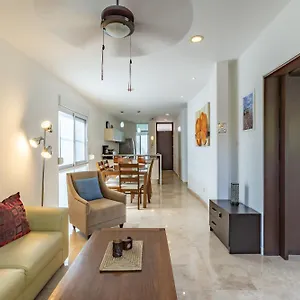  Apartment Papaya